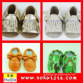 New design good quality fashion sweet color bow and tassels sandals cheap soft baby shoes